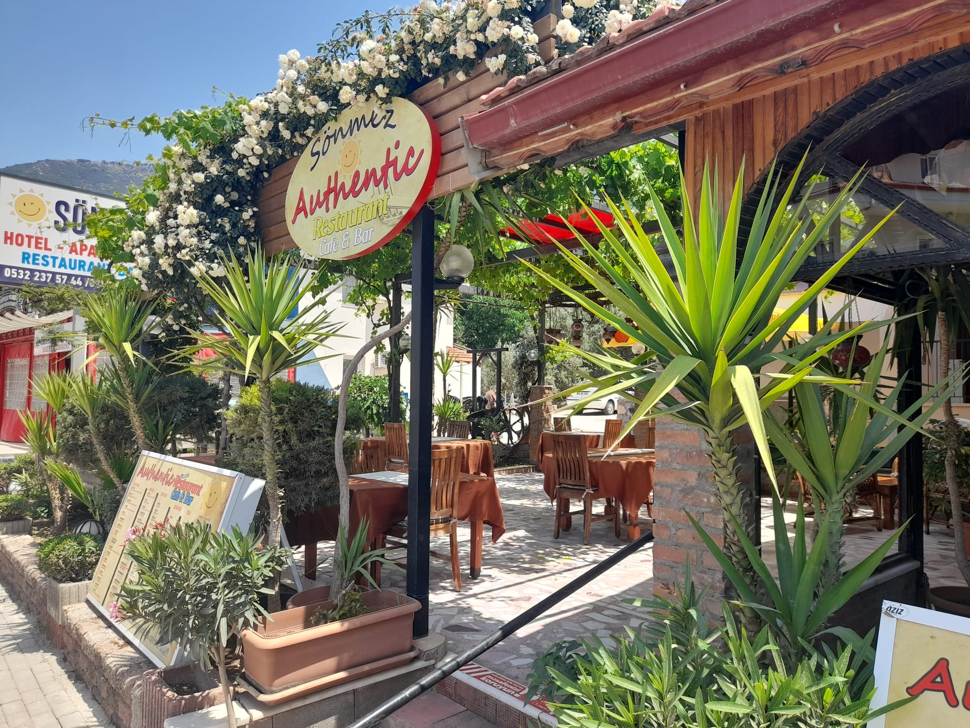Sonmez Hotel Ölüdeniz: Samimi Atmosfer, Hisarönü Yakınlığı ve Havuz Keyfi | TatilValizi.com